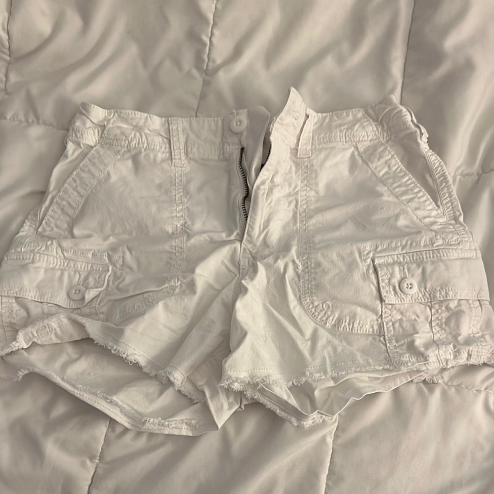 American Eagle Outfitters White Cargo Shorts